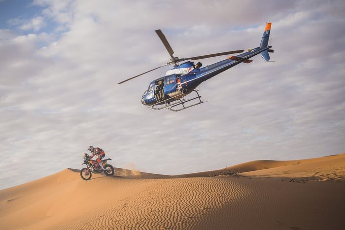 Toby Price mengalami masalah pada roda di stage 6 Reli Dakar 2020