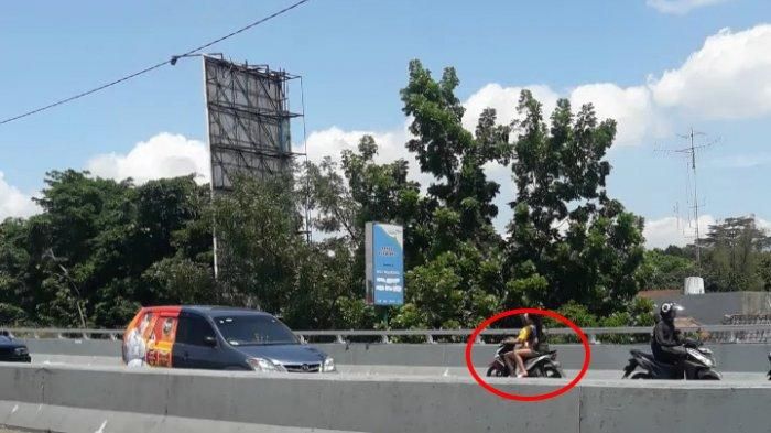 Pelanggaran lalu lintas melawan arus di Jalan Layang Pasupati. Pelanggaran lalu lintas melawan arus di Jalan Layang Pasupati. (Tribun Jabar/Daniel Andreand Damanik)