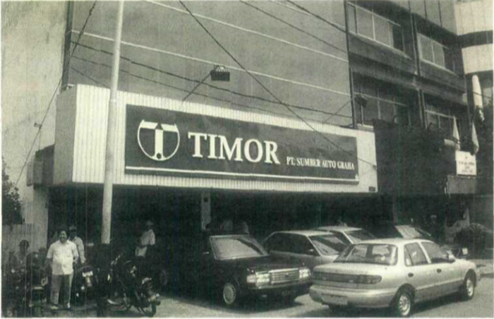 Gerai mobil Timor milik Tommy Soeharto