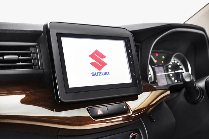  touch screen head unit with remote control