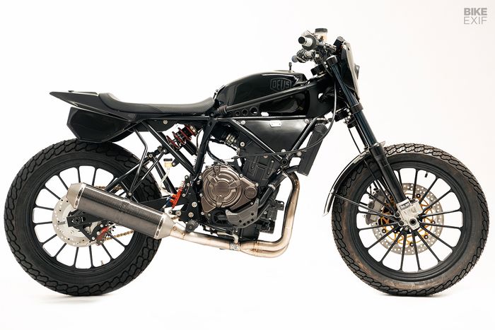 Meski street tracker tapi motor ini berstandar balap Flat Track