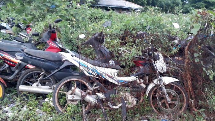 Suzuki Satria yang habis termakan zaman 