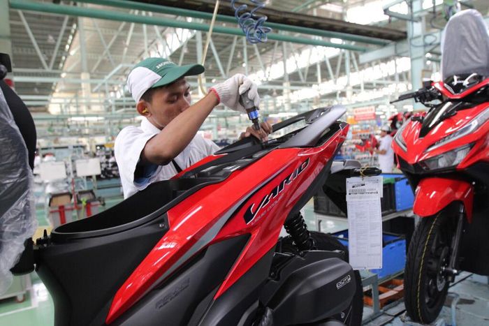 Proses perakitan Honda Vario