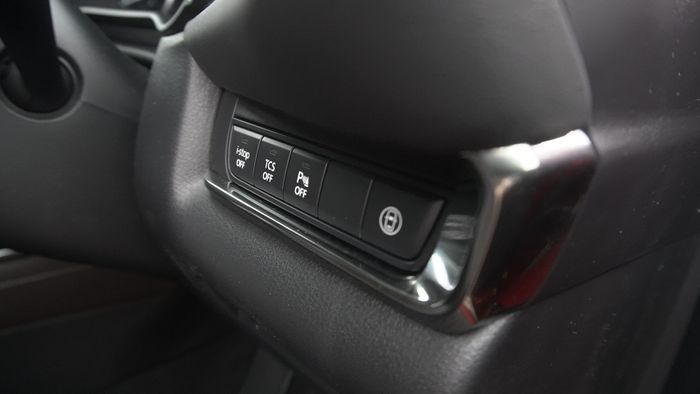Fitur i-ACTIVSENSE hanya ada di Mazda CX-30 GT