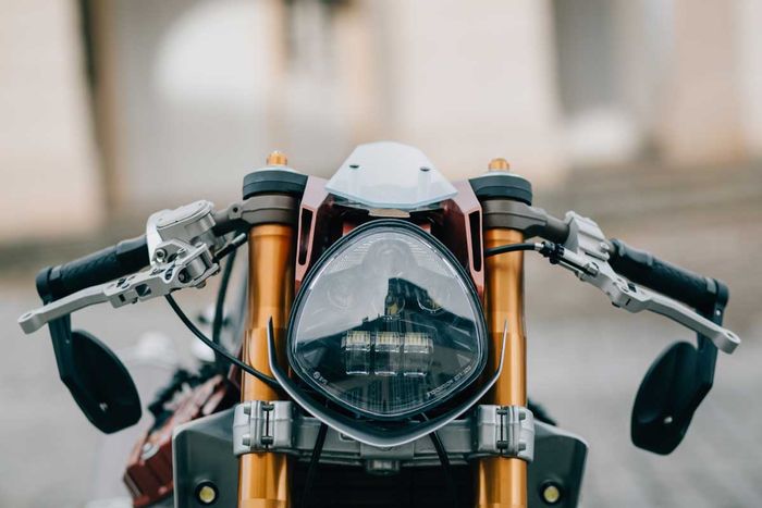 Tampilan depan dari motor bernama 'Sfida'ini