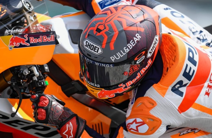 Helm Shoei X-Fourteen yang digunakan Marc Marquez
