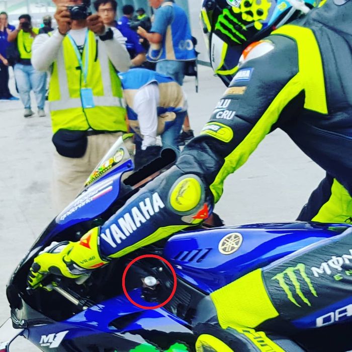 Holeshot device YZR-M1 pada tes pramusim di Sepang