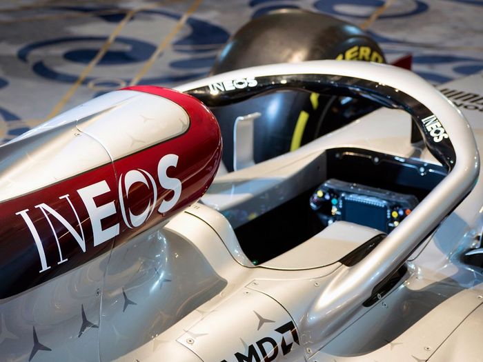 Livery tim Mercedes F1 usai kerja sama dengan INEOS 