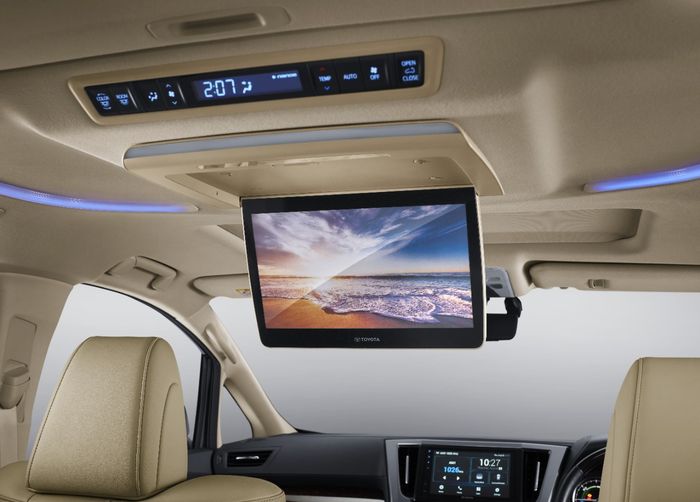 Audio Head unit dan layar lebar baru di Toyota Alphard 2020