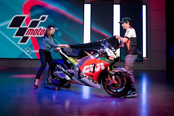 Cal Crutchlow pamerkan livery motornya untuk MotoGP 2020
