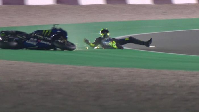 Valentino Rossi crash di tes MotoGP Qatar hari ke-3 (24/2). 