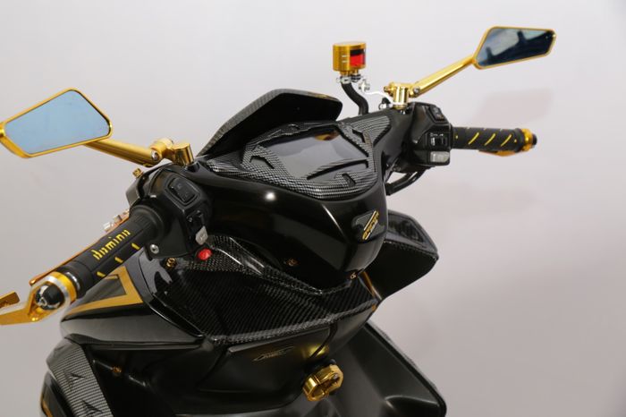 Panel carbon kevlar bikin mewah area body