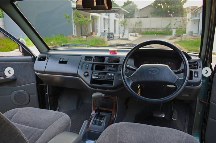 Interior Toyota Kijang Krista 'konde' tahun 1997