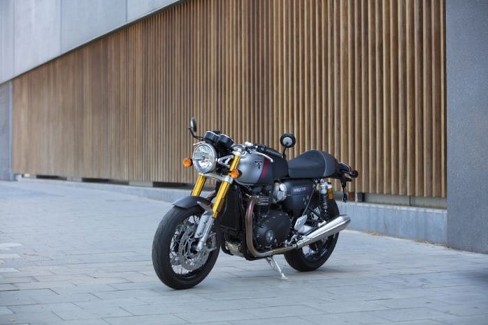 Penampilan Triumph Thruxton RS 2020