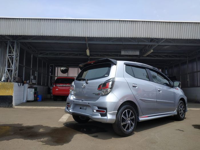 Tampang buritan Toyota Agya TRD S 2020