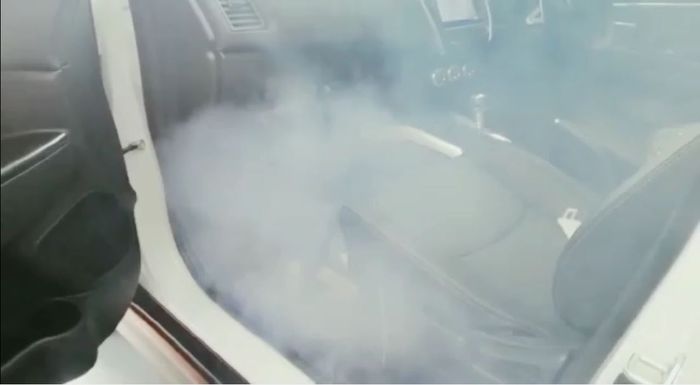 Proses fogging Z-FRESH di Ziebart