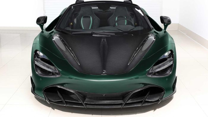 Tampilan depan McLaren 720S Spider 'Fury'