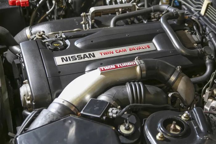 Mesin VR26DETT 2.568 cc 6 silinder segaris dari Nissan Skyline GT-R R32