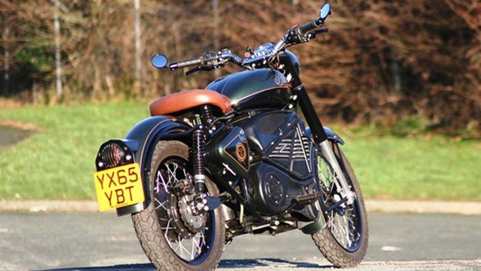 Motor listrik yang menarik