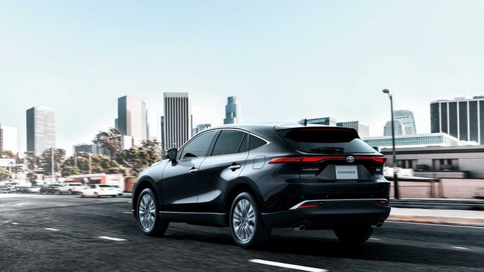 Buritan Toyota Harrier 2021