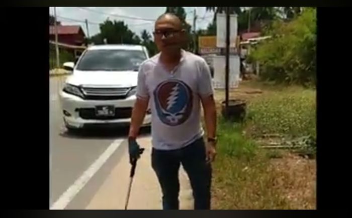 Sopir Toyota Harrier pelaku pemukulan sopir Perodua Kancil