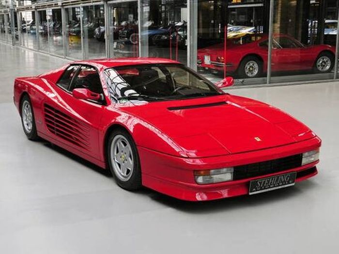 Ferrari Testarossa pertama rilis tahun 1984