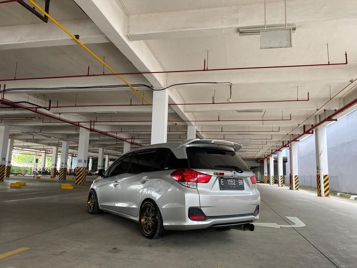 Oprek mesin biar enggak kalah saat dipepet di jalan tol