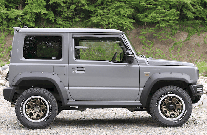 Proporsi samping modifikasi Suzuki Jimny baru Kenstyle