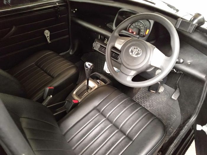 Interior Toyota Agya TRD S bodi MINI Cooper