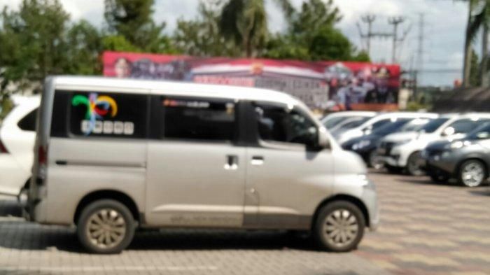 Daihatsu Gran Max jadi taksi gelap lolos bawa pemudik dari Jakarta ke Tasikmalaya akhirnya diamankan ke Polres Tasikmalaya