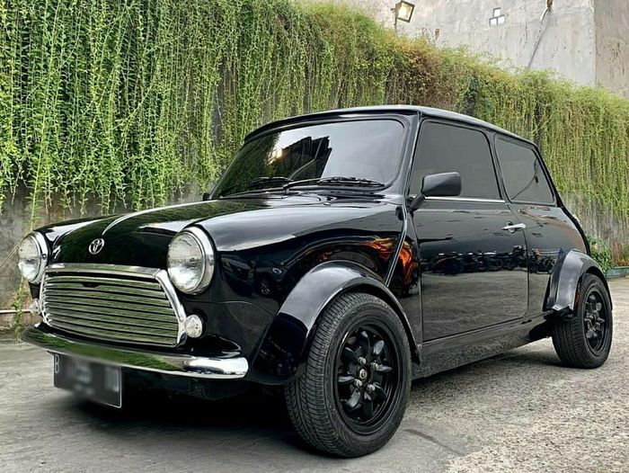 Toyota Agya TRD S bodi Mini Cooper Mk3