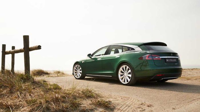 Tampak buritan Tesla Model S Shooting Brake seperti buatan pabrikan