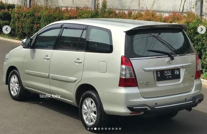 Toyota Kijang Innova Diesel 2.5 G 2012