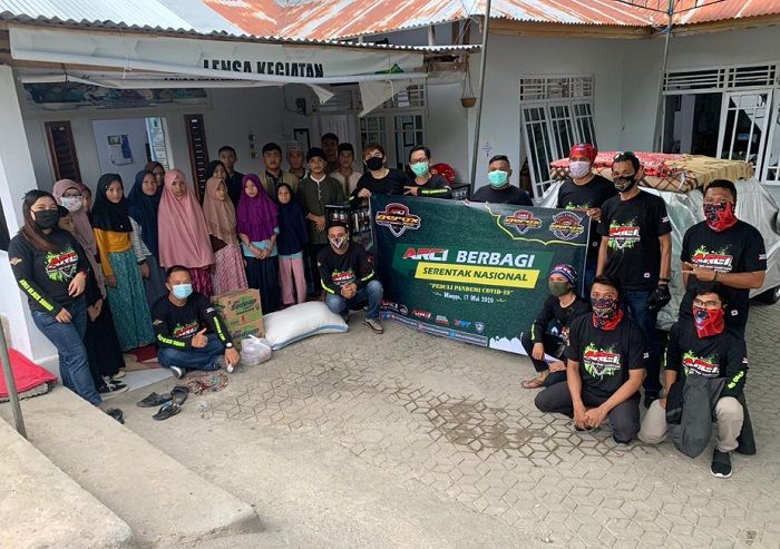 Peduli pandemi wabah corona, ARCI Bone Bolango Chapter (Bobocha) berbagi ke panti asuhan.