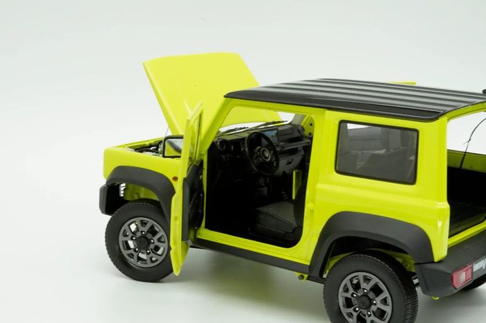 Detail interior diecast Suzuki Jimny 1/18 lansiran BM Creations