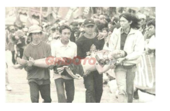 Salah satu penonton jadi korban tertabrak pembalap