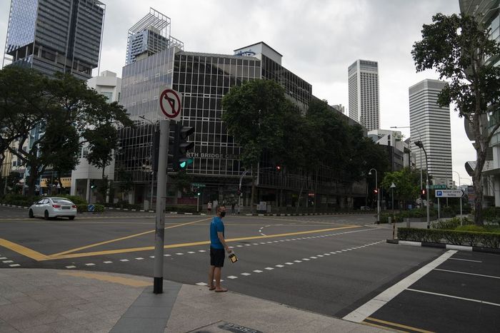 Suasana jalanan di Singapura selama adanya circuit break karena pandemi Covid-19