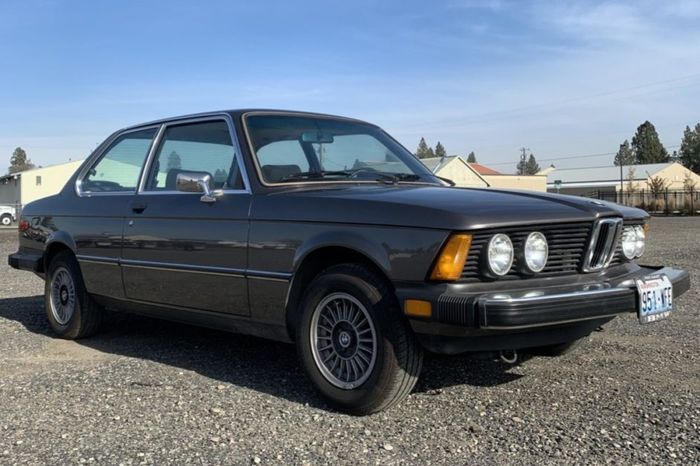 BMW 320i 1978