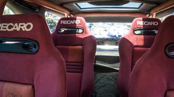 Kabin Nissan GT-R station wagon dipenuhi jok semi bucket lansiran Recaro