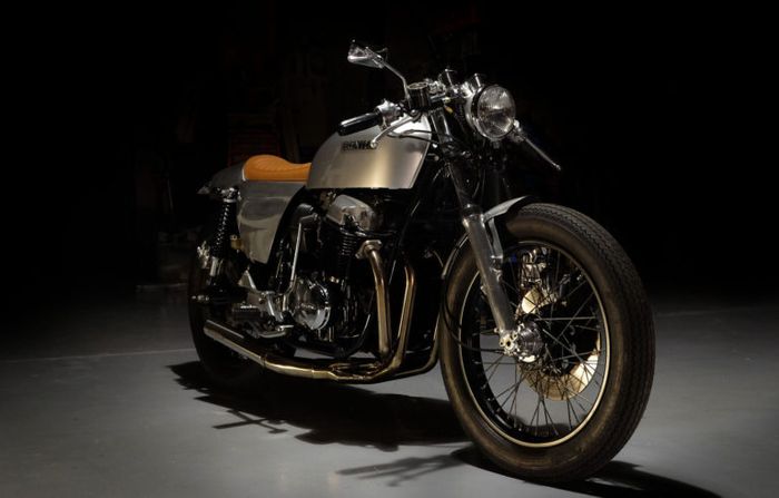 Honda CB750 cafe racer yang menarik banget