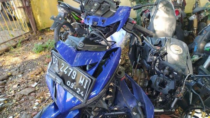 Kendaraan Yamaha MX King korban laka lantas di jalan poros Maros - Bone, Selasa (26/5/2020) 