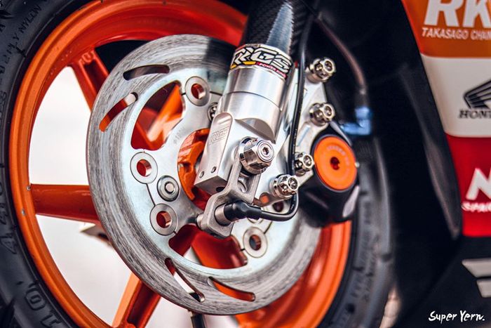 Kaki-kakinya dapat upgrade