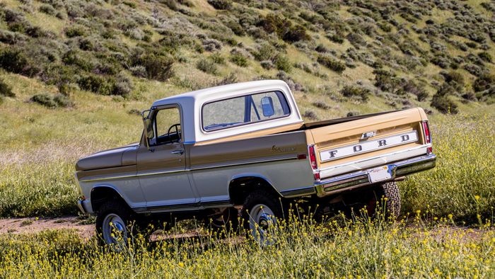 Ford Ranger 1974 Resto-Modifikasi Oleh Icon 4x4