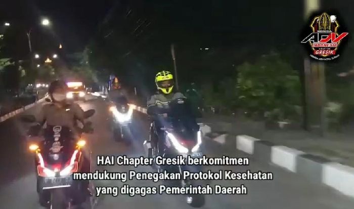 Honda ADV Indonesia (HAI) chapter Gresik Jawa Timur (Jatim) ikut serta dalam patroli Penegakan Protokol Kesehatan (PPK).