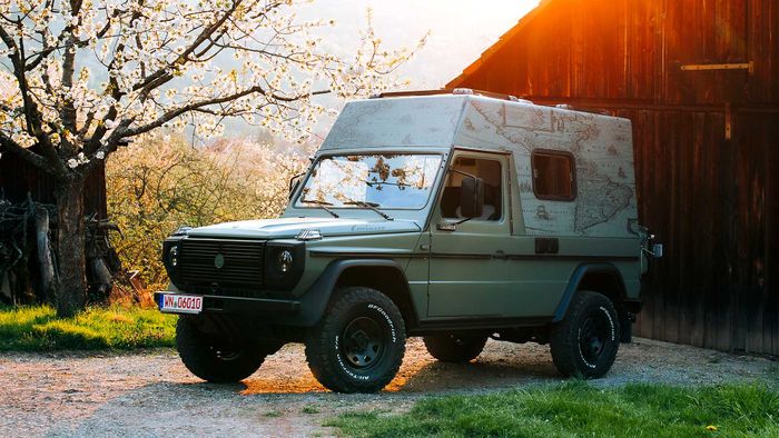 Lorinser ubah Mercedes Benz G-Class atau Puch G jadi Motorhome. 