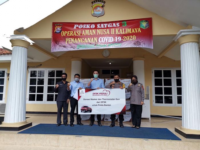 Donasi Masker dan Thermogun dari DFSK