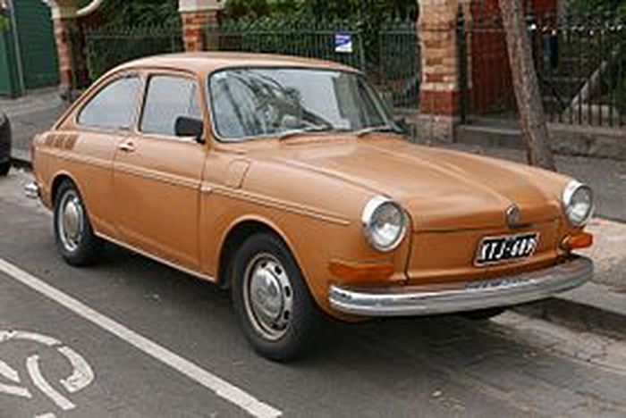 Ilustrasi 1970 Volkswagen 1600 TL Fastback Sedan