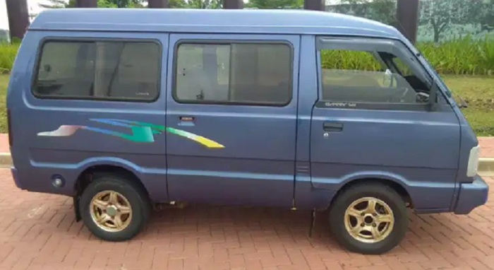 Suzuki Carry Bekas