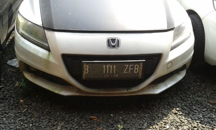 Pelat nomor Honda CRZ Bos Koperasi Pandawa