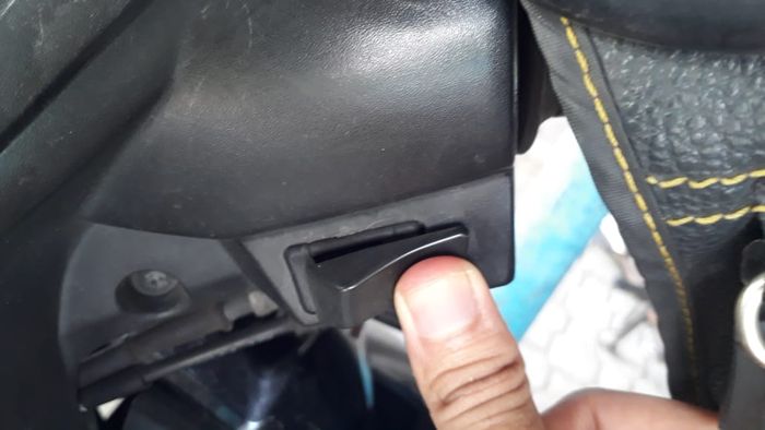 Motor sulit distarter menjadi tanda aki tekor